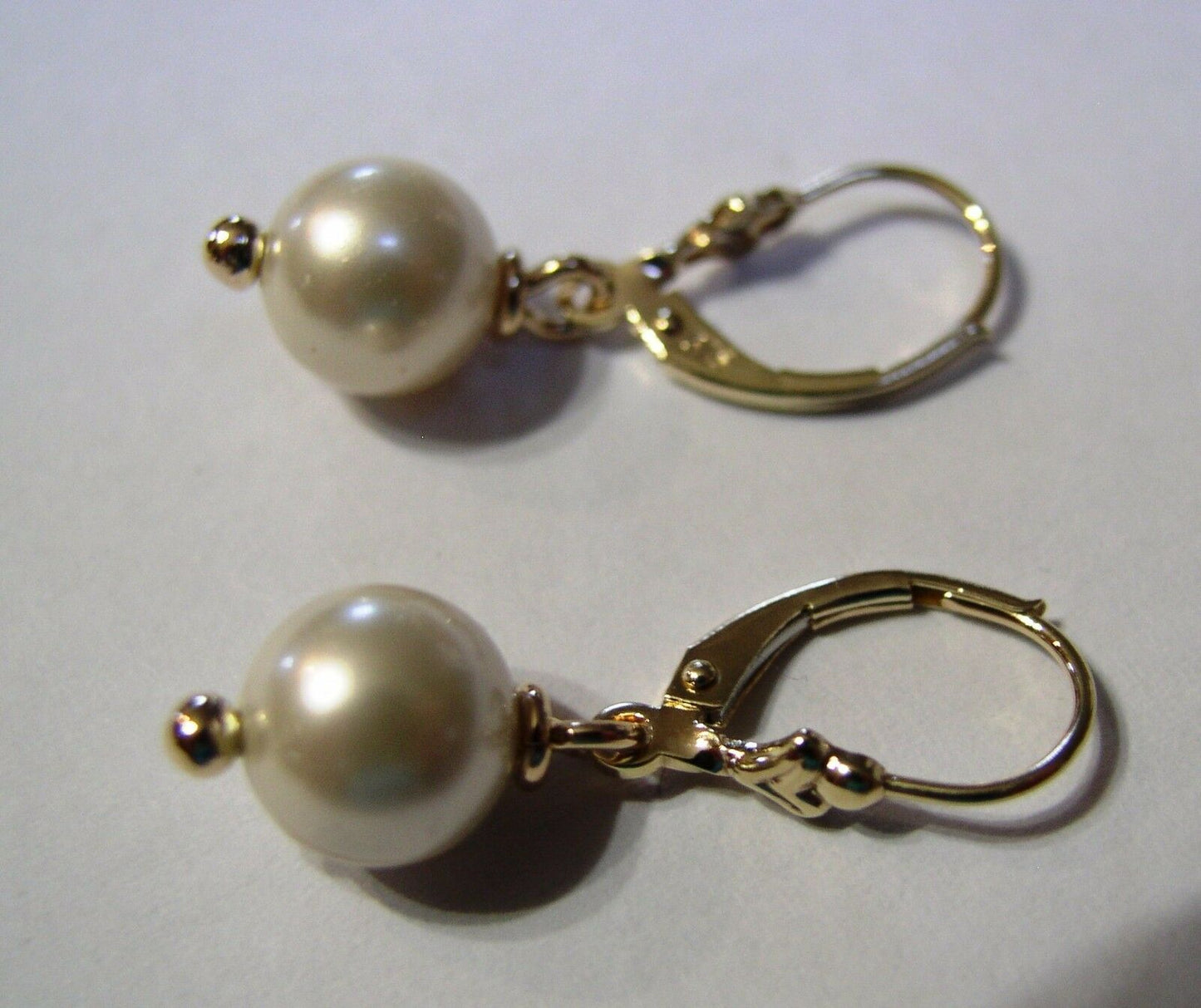 Kaedesigns 9ct 9k 375 Yellow, Rose or White Gold 6mm White Pearl Continental Clip Earrings