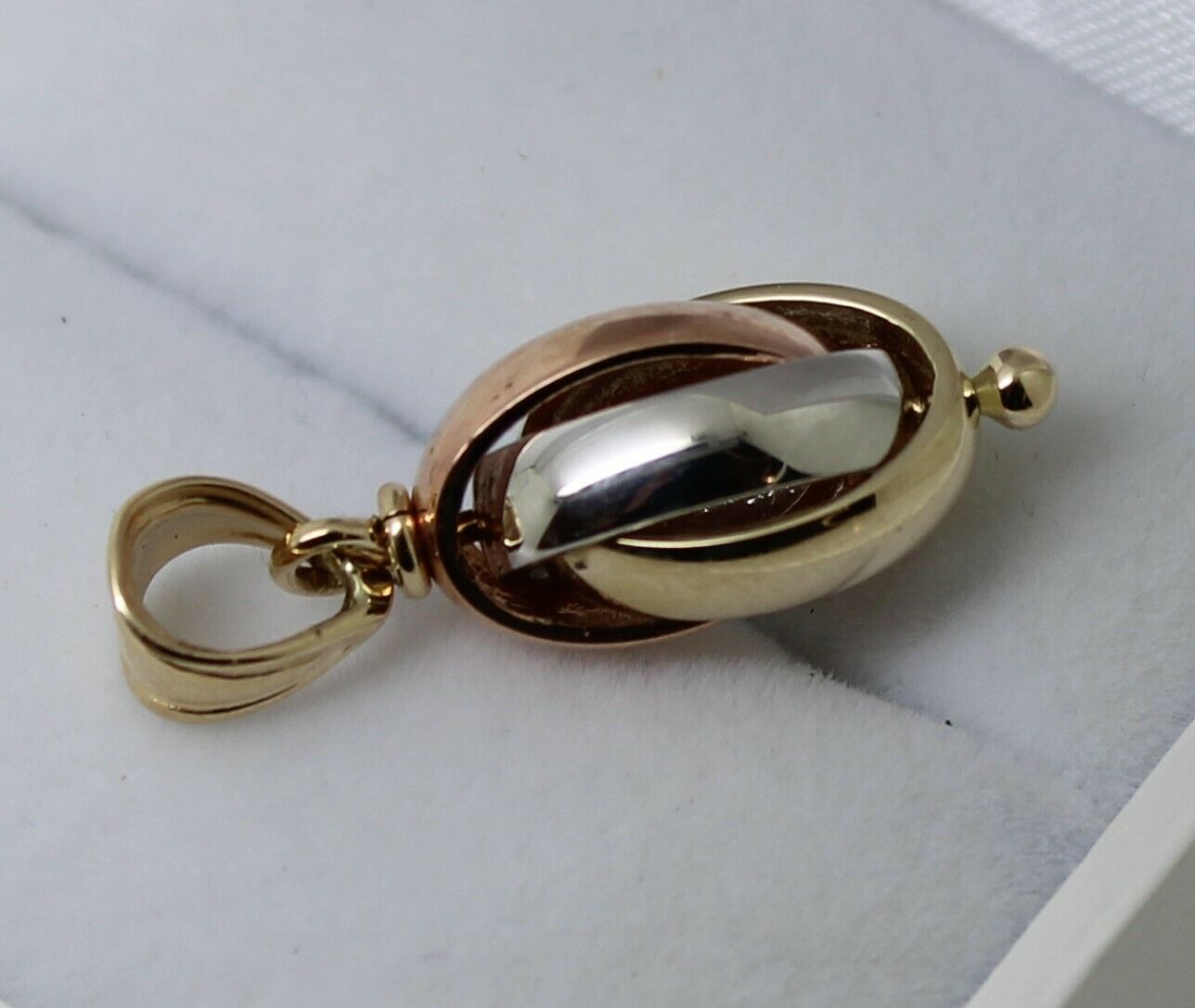 Kaedesigns New 9ct 9k Yellow Rose & White Gold Oval Belcher Pendant