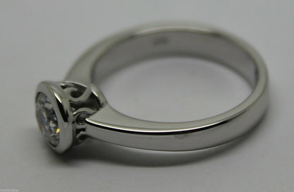 Genuine 9ct 375 Solid White Gold Engagement Ring Cubic Zirconia Size M