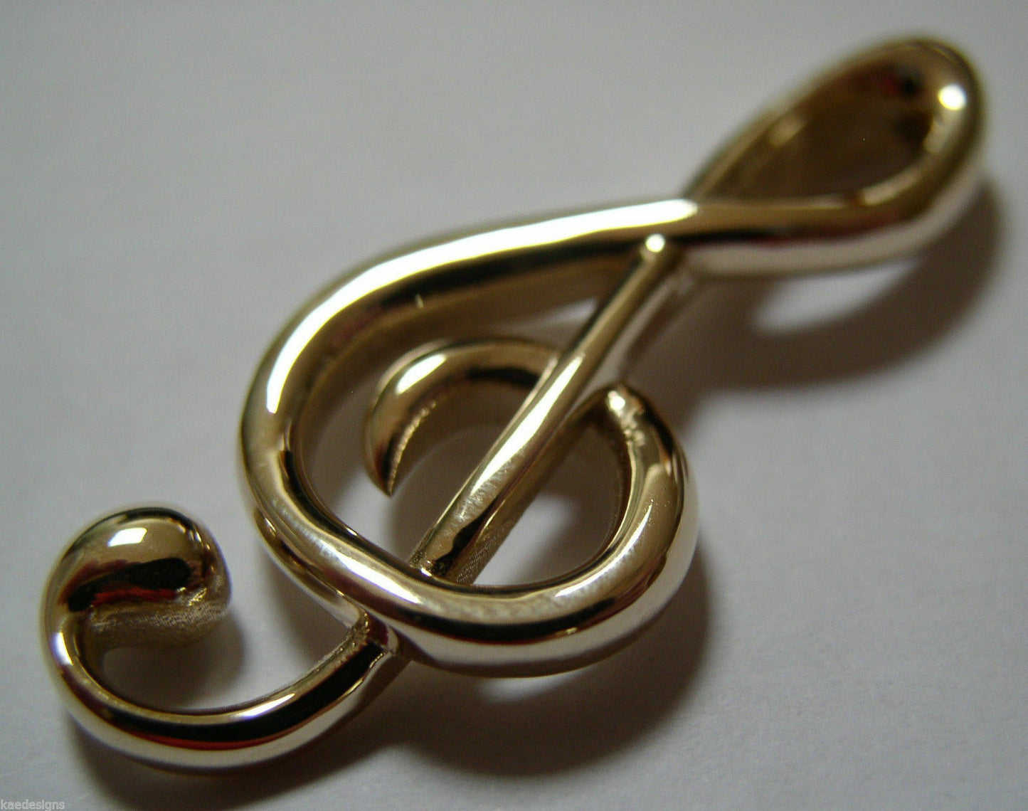 Heavy Solid 9ct Yellow or Rose or White Gold Treble Clef Music Note pendant