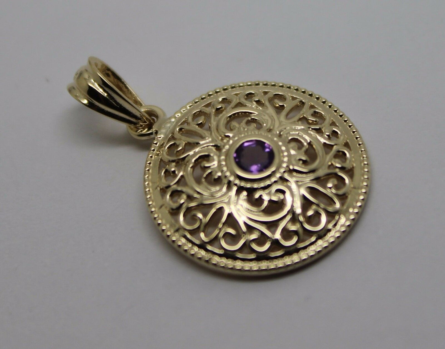 Kaedesigns, 9ct Yellow Gold or White Gold or Rose Gold filigree Amethyst Pendant