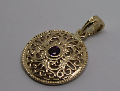 Kaedesigns, 9ct Yellow Gold or White Gold or Rose Gold filigree Amethyst Pendant