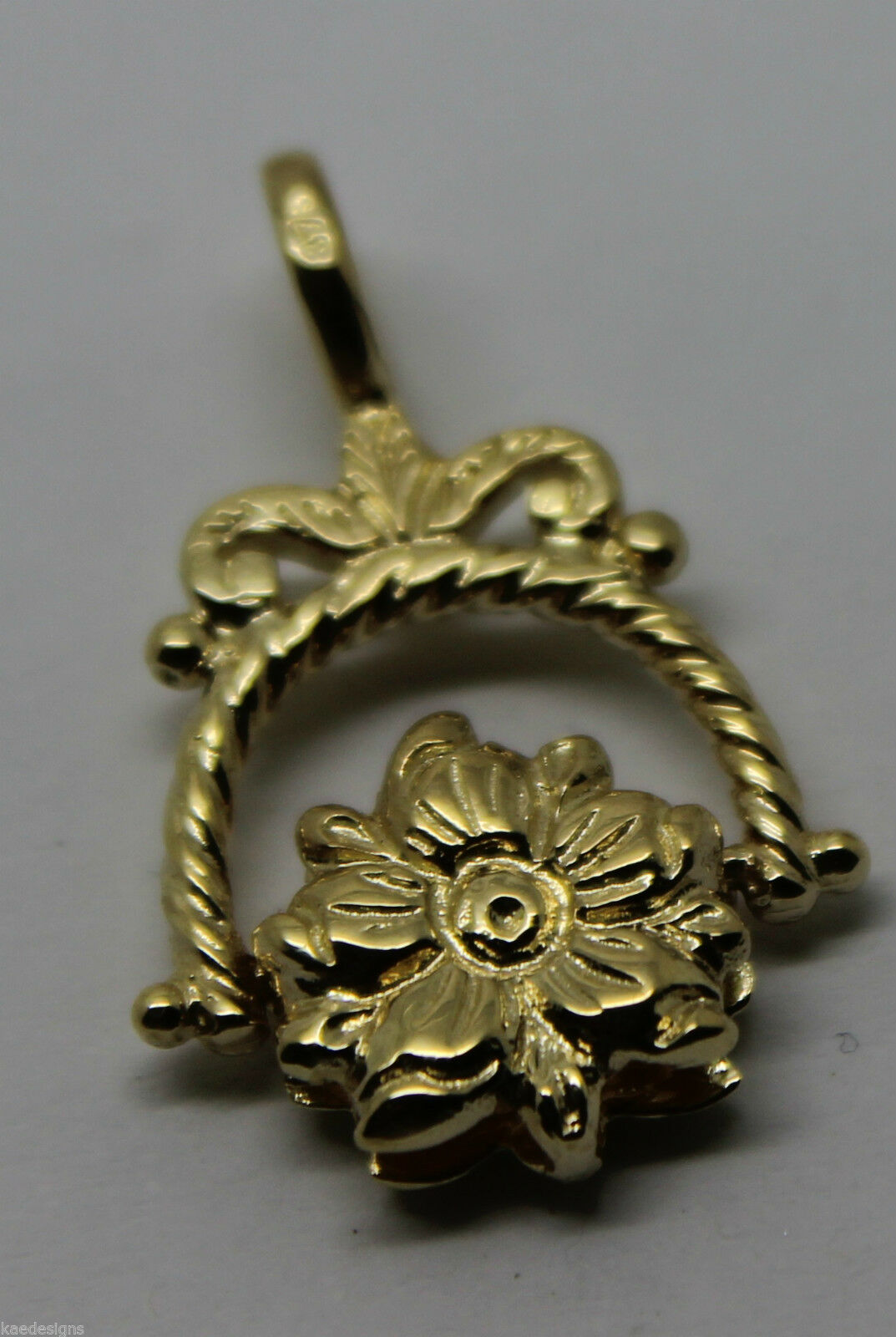 Genuine 9ct 9k 375 Yellow, Rose or White Gold  Flower Spinner Pendant