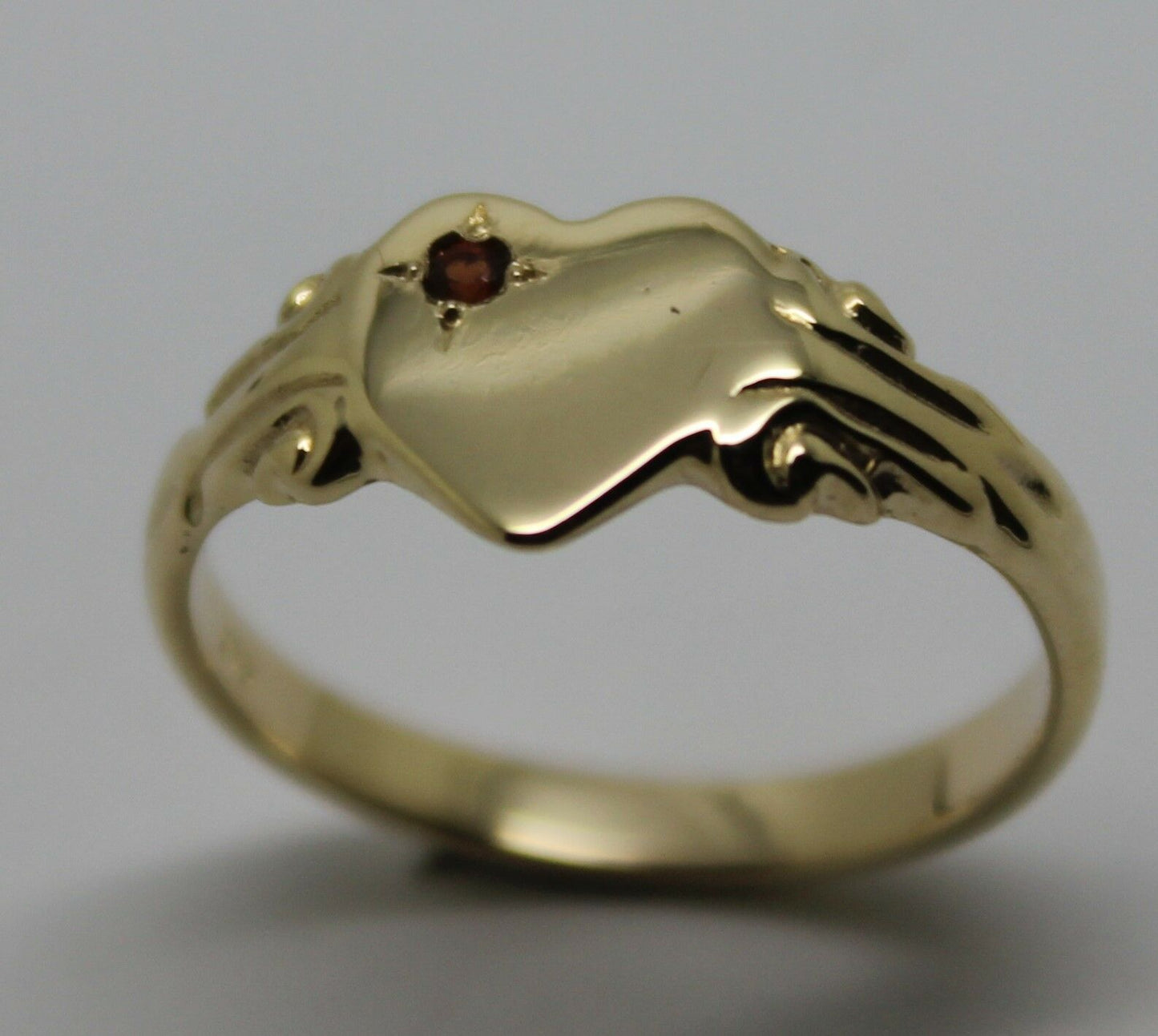 July Birthstone 9ct Yellow Gold 375 Red Ruby Stone Heart Signet Ring