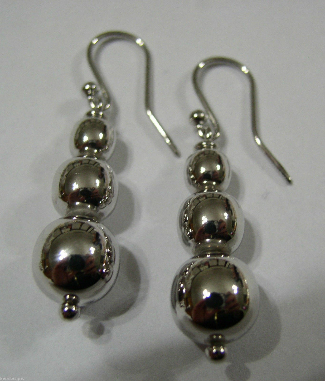 Kaedesigns 9ct 9k 375 Yellow Or White Or Rose Gold 375 Three Ball Drop Ball Earrings
