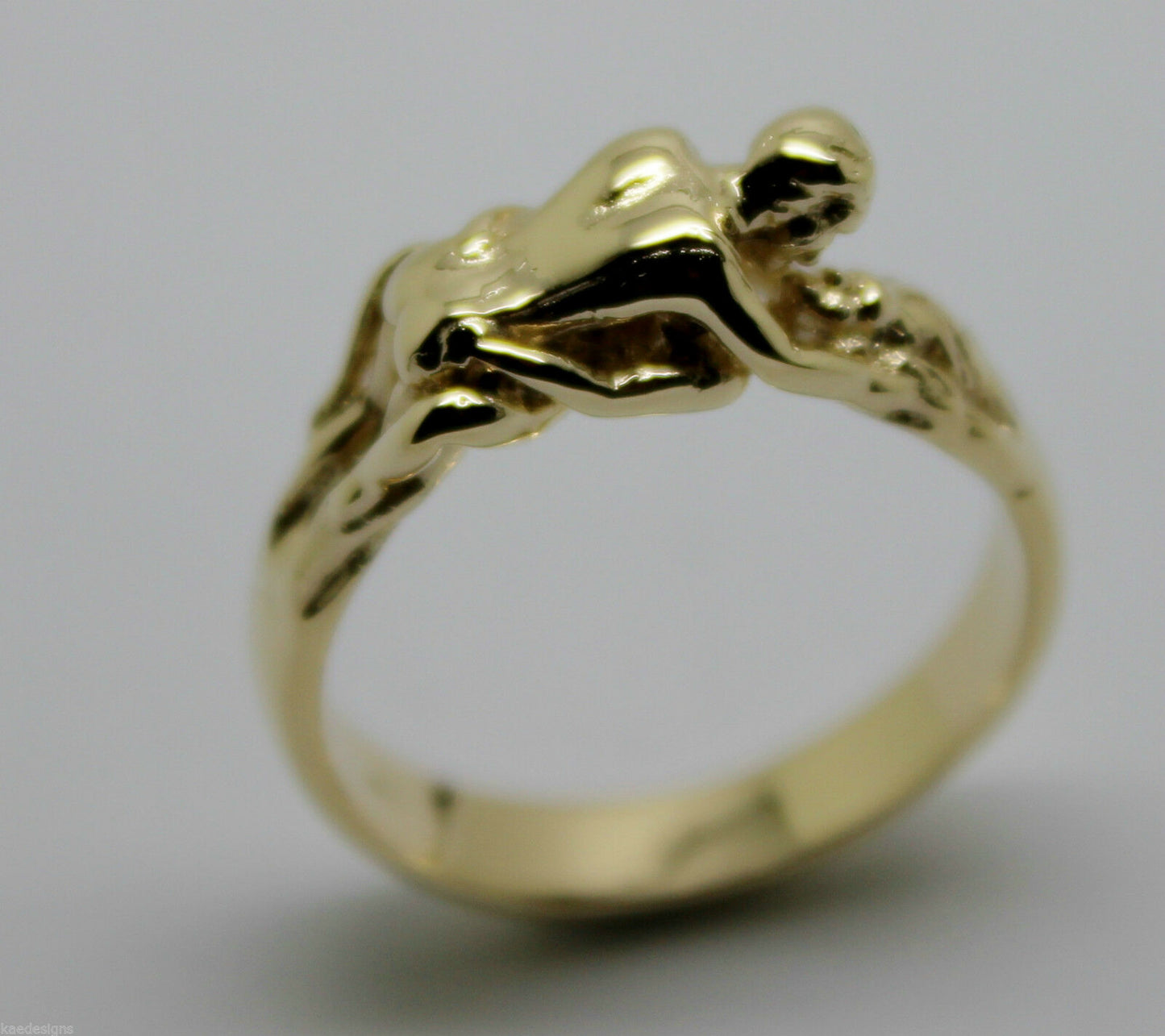 Genuine 9kt 9ct Solid Yellow, Rose or White Gold Making Love Ring  276