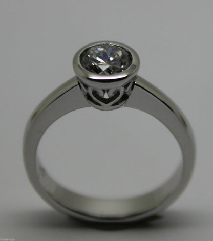 Genuine 9ct 375 Solid White Gold Engagement Ring Cubic Zirconia Size M