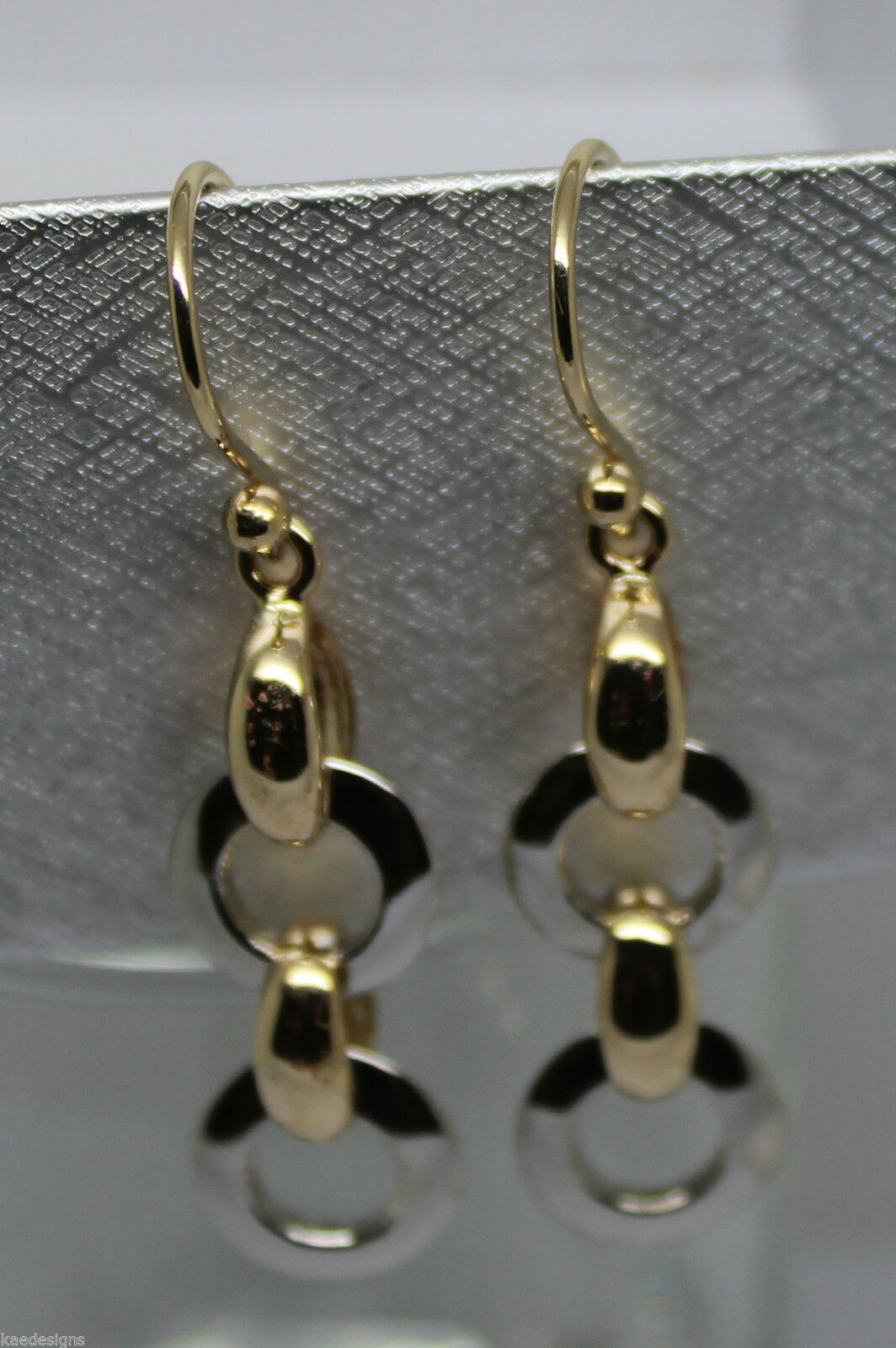 Kaedesigns 9ct Yellow & White Gold 10mm Circle Earrings