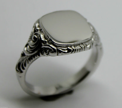 Genuine Solid Large Mens 9ct White Gold Square Engraved Signet Ring Size V