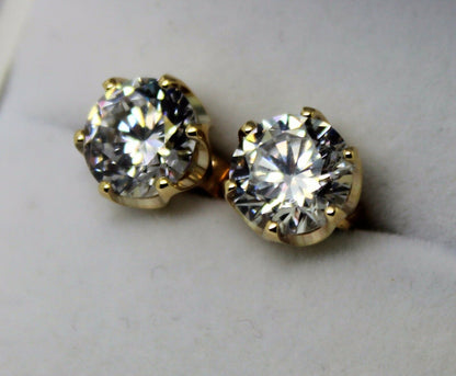 Genuine 9ct 9K 375 Yellow Gold Claw-set Round 8mm Stud Earrings