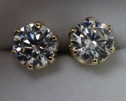 Genuine 9ct 9K 375 Yellow Gold Claw-set Round 8mm Stud Earrings