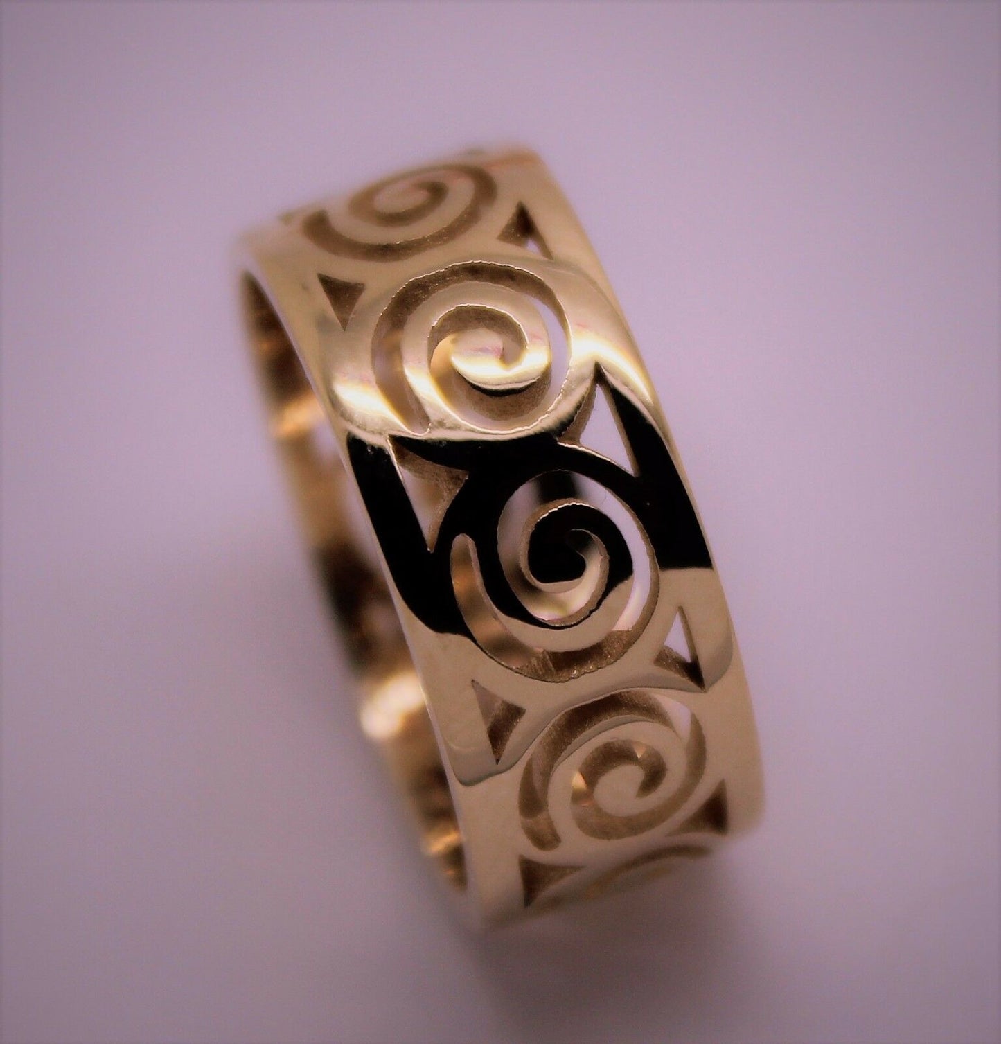 Kaedesigns Solid Genuine 9ct 9k 375 Yellow, Rose or White Gold 7mm Swirl Surf Wave Ring