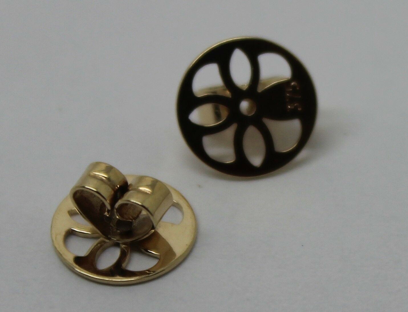 Genuine 9ct or 18ct Yellow or White Gold Filigree Disc Earrings Butterfly Backs