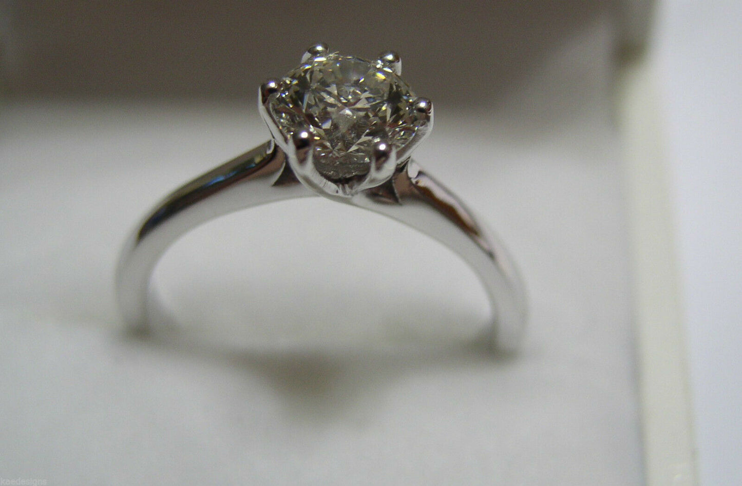 Genuine 18ct 750 Cubic Zirconia Solid White Gold Claw Set Ring