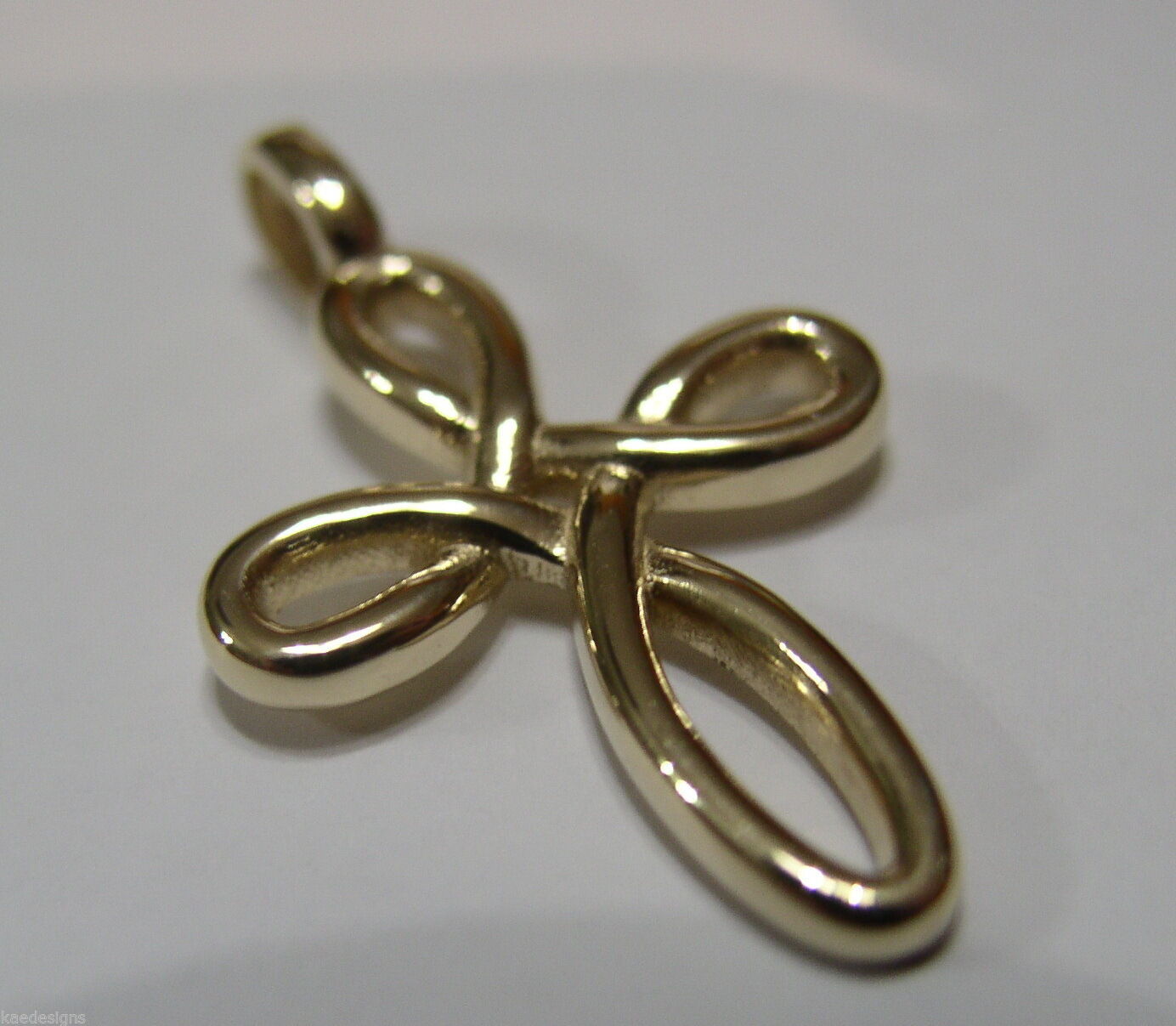 Kaedesigns, Genuine 9ct 9K Yellow, Rose or White Gold Medium Size Celtic Cross Pendant