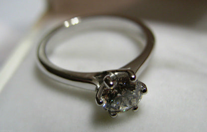 Genuine 18ct 750 Cubic Zirconia Solid White Gold Claw Set Ring