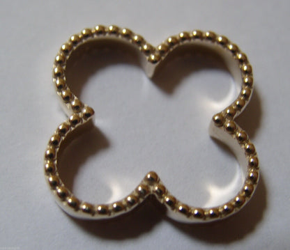 Kaedesigns New Genuine Solid 9ct 9kt Yellow, Rose or White Gold Four Leaf Clover Pendant