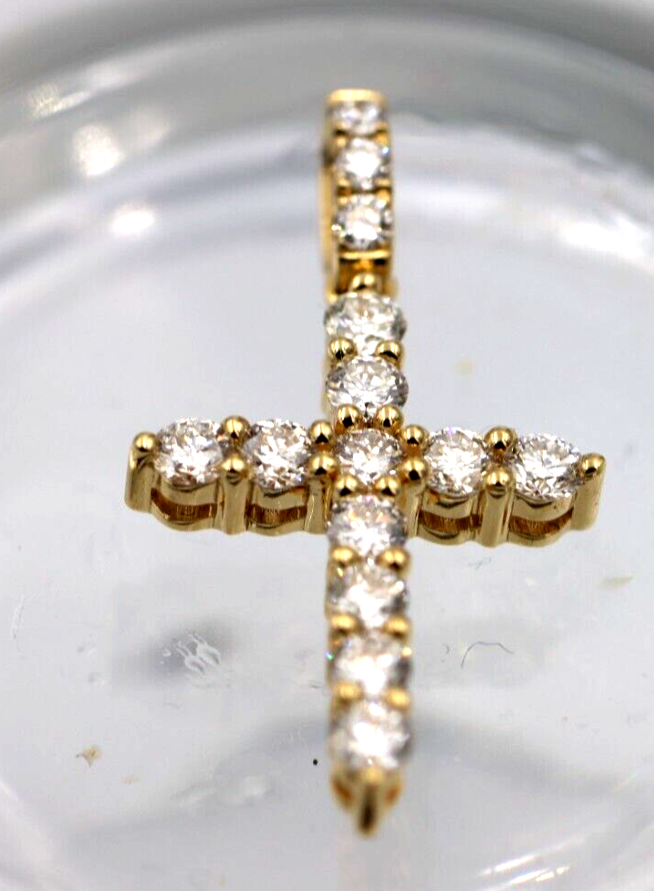 0.699cts Genuine 18ct 750 Yellow Gold Round Diamond Cross Pendant