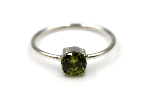 Size P August Birthstone Sterling Silver 925 Green Peridot Ring